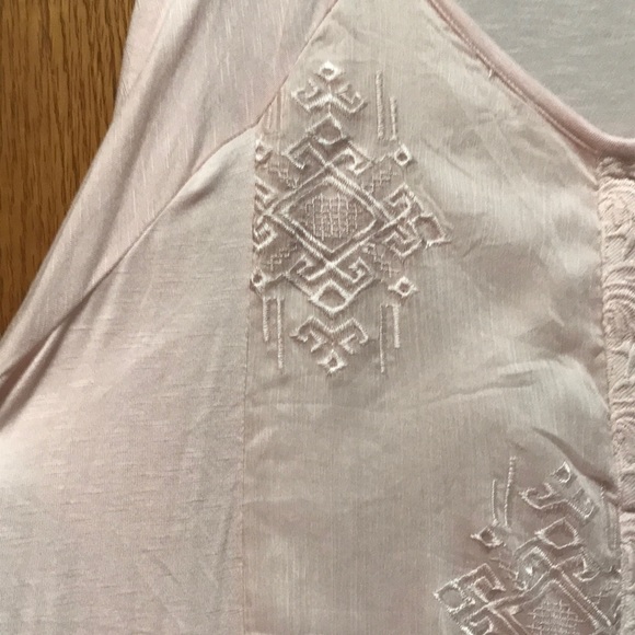 Top - Picture 3 of 4